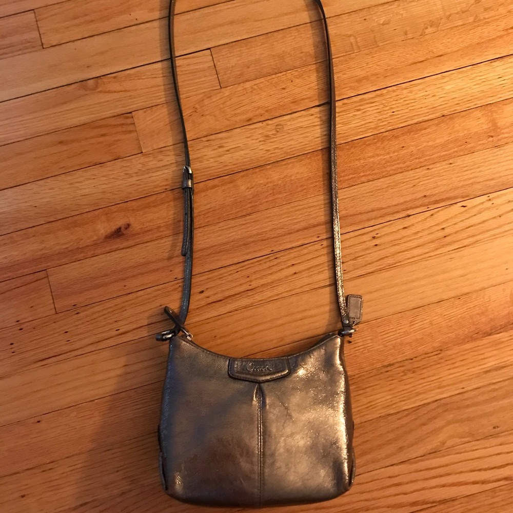😍SMALL COACH CROSSBODY PURSE😍